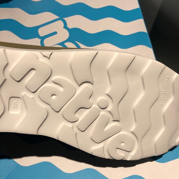 NATIVE new with tags Size 12 - Picture 9 of 10